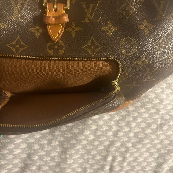 Authentic Louis Vuitton Montsouris Monogram Backpack MM - Picture 15 of 16